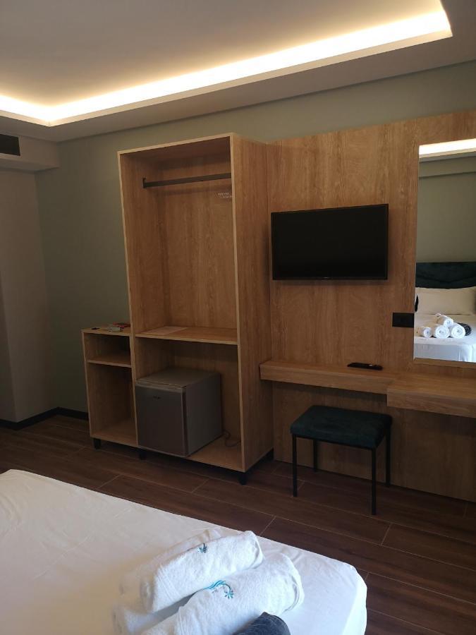 Seawave Hotel Sarande Exterior photo